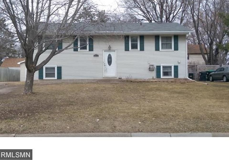 2nd image of 2751 121st Ln NW