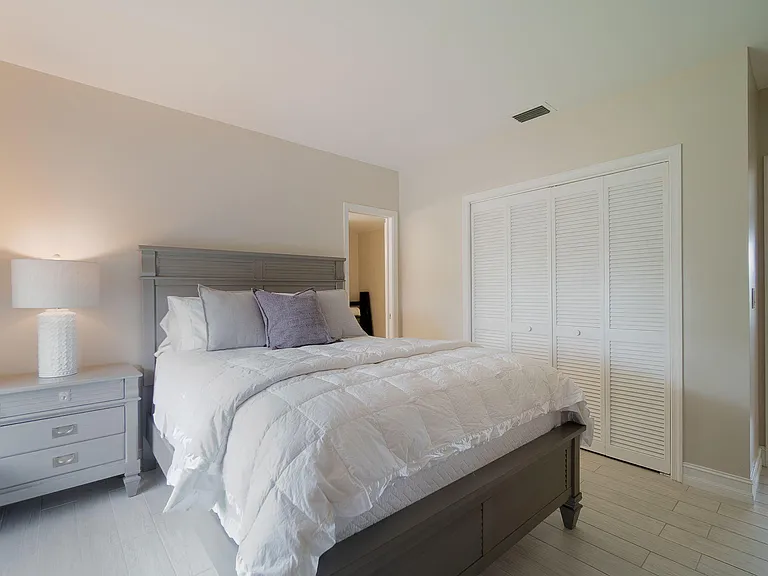 11355 Pond View Dr #D203 — Photo 13