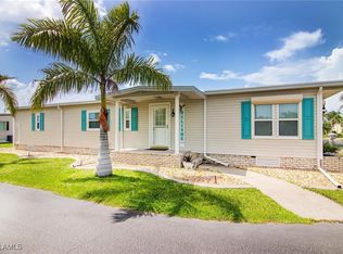 3123 Old Farmhouse Dr, North Fort Myers, FL 33917