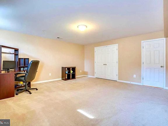 4th image of 3456 Eagle Ridge Dr