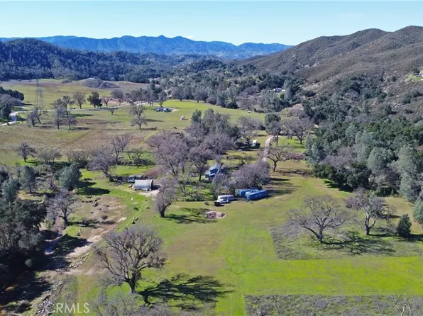 4555 Las Pilitas Rd, Santa Margarita, CA 93453