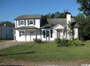 2939 N Oxford St, Claremont, NC 28610