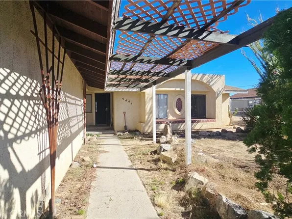 5441 Chia Ave, Twentynine Palms, CA 92277