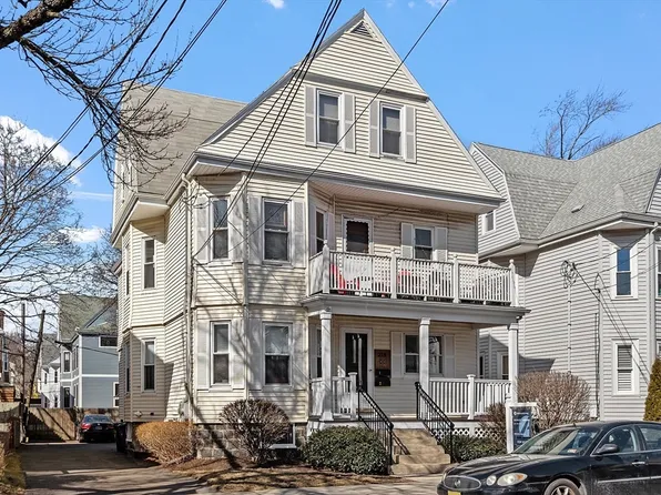 218 Willow Ave, Somerville, MA 02144