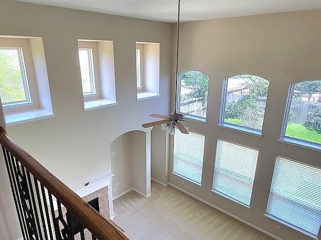 10007 Shire Green Ln — Photo 17