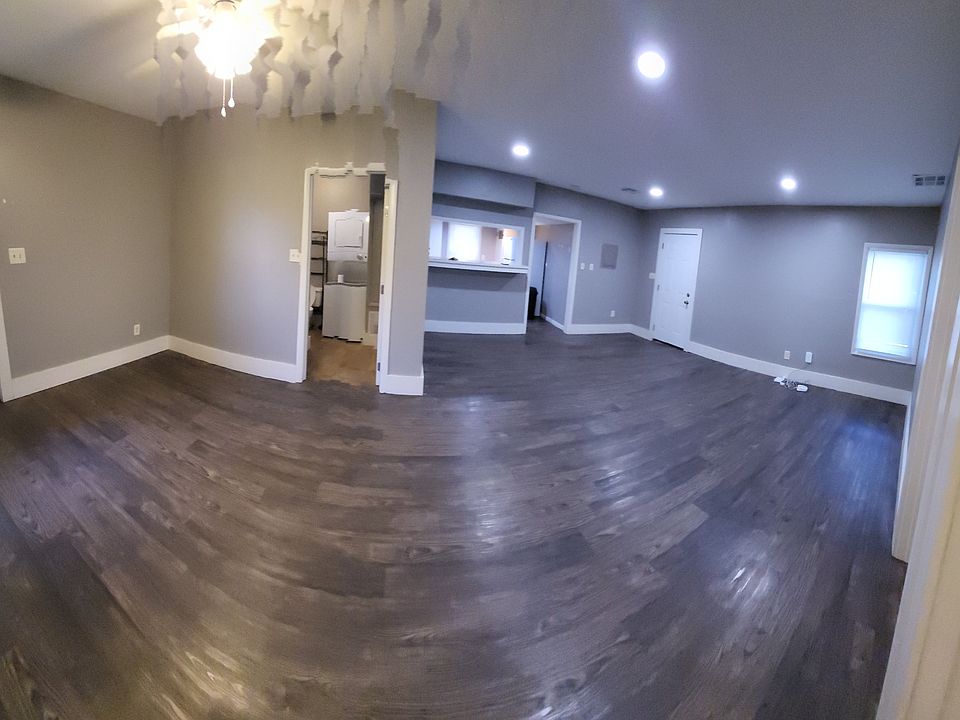 1st image of 215 1/2 N Jenkins St
