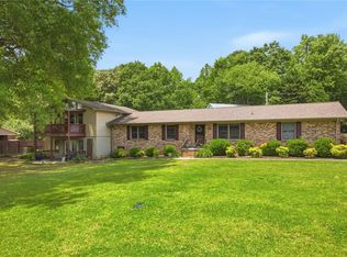 104 Beaty Creek Ct, Walhalla, SC 29691