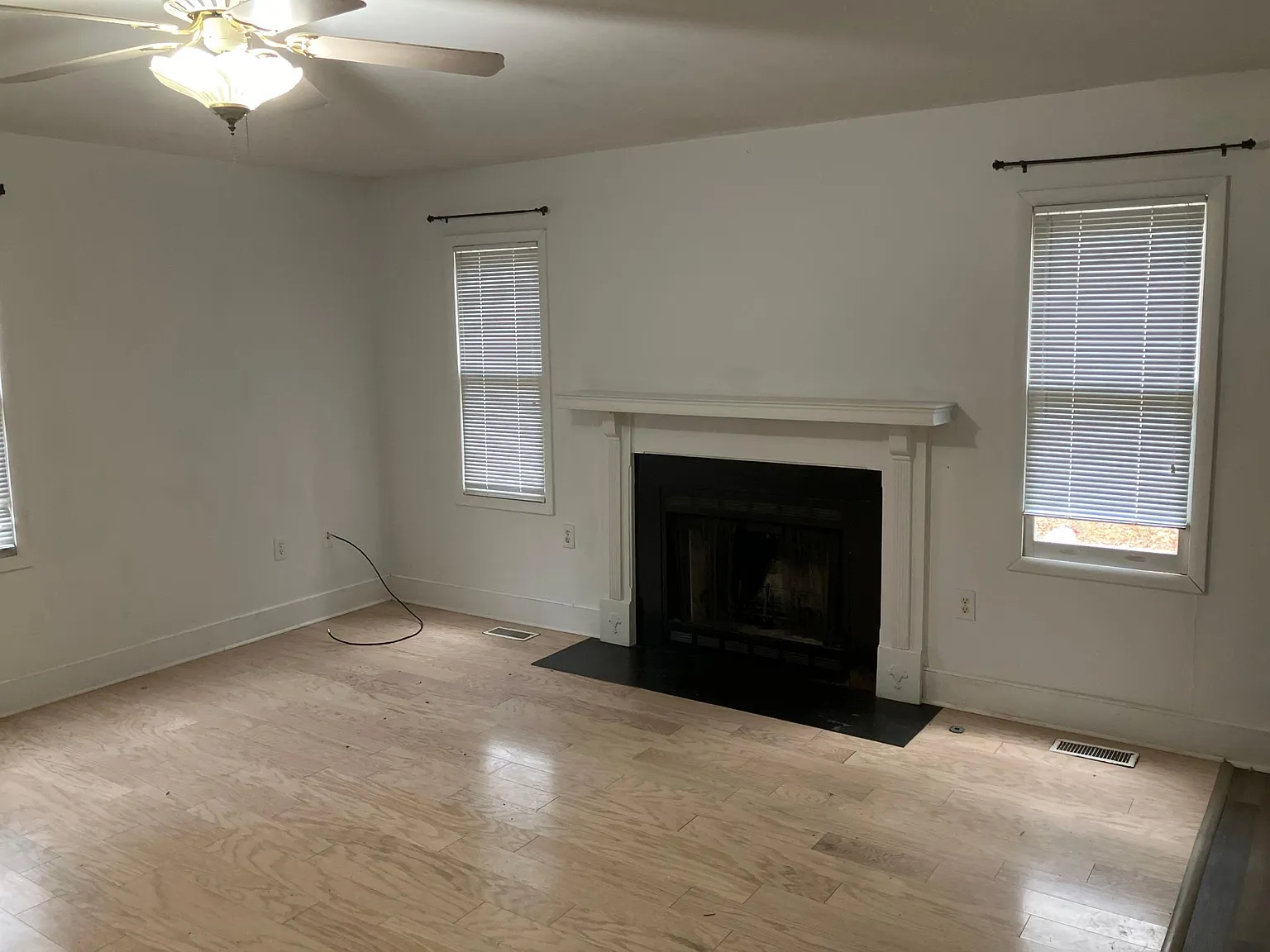 3 bed, 1516 sqft, $1,700 — Photo 3