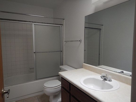 5th image of 3266 Rosburg St
