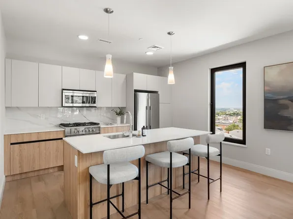 249 Corey Rd #204, Brighton, MA 02135