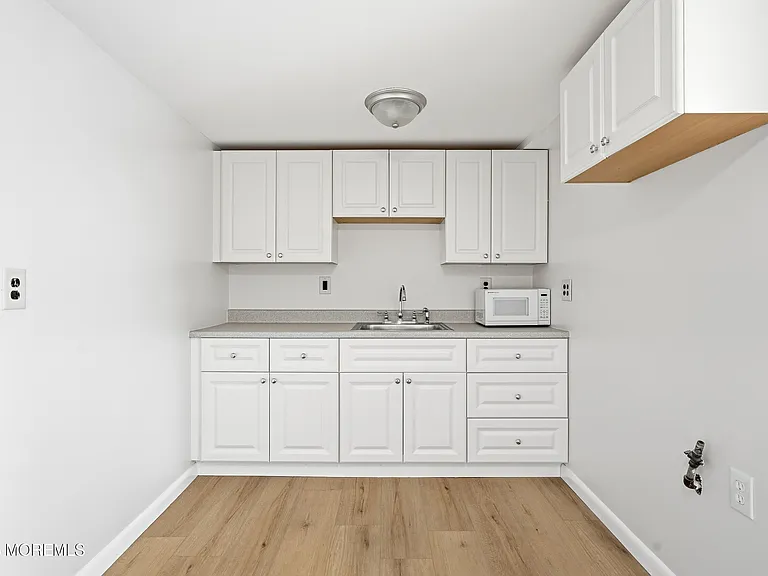 638 Overton Pl #1 — Photo 38