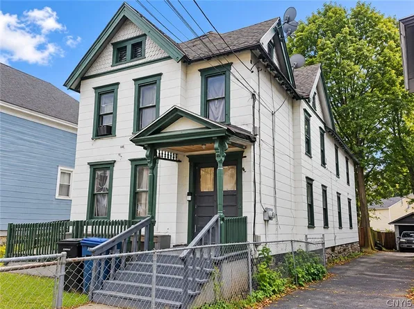 113 Davis St, Syracuse, NY 13204