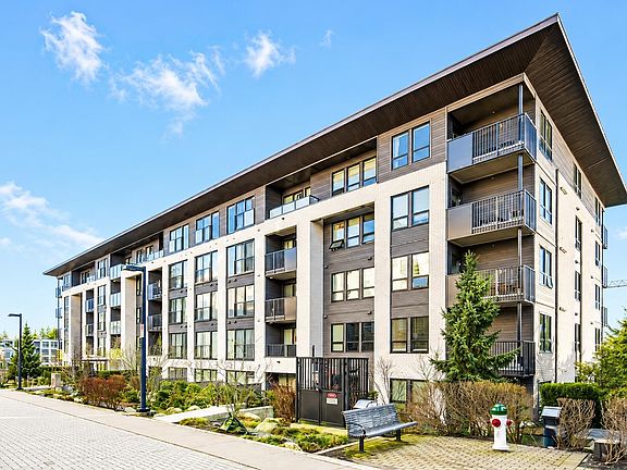 2nd image of 9228 Slopes Mews #201