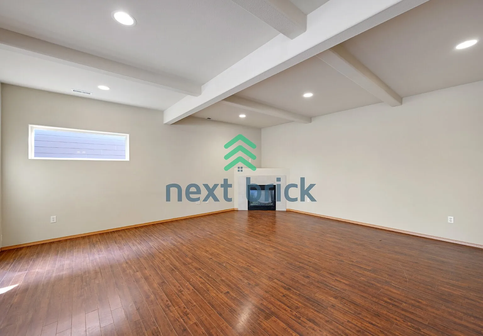 "Spacious 4-bedroom, 2.5 bathrooms in Prime Lake Stevens Location!" — Photo 3