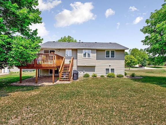 5th image of 1521 Springwood Ln
