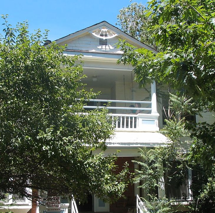 1135 Pennsylvania Ave MAIN HOUSE