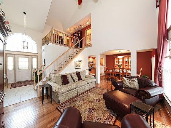 2nd image of 1540 Poplar Creek Dr #L11