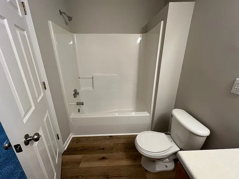 116 Baberton Dr — Photo 16