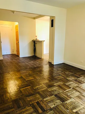 Rented by FirstService Realty (legacy) | media 5