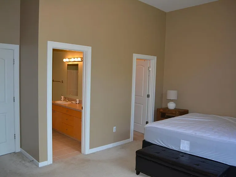 1117 Broad St #T2 — Photo 10