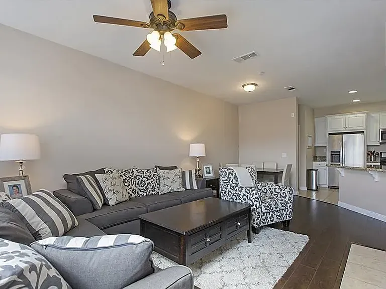 1831 Crimson Ct #8 — Photo 1