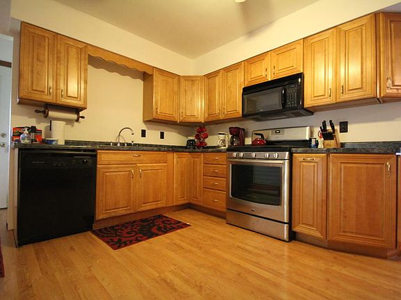 2nd image of 6601 E Yz Ave