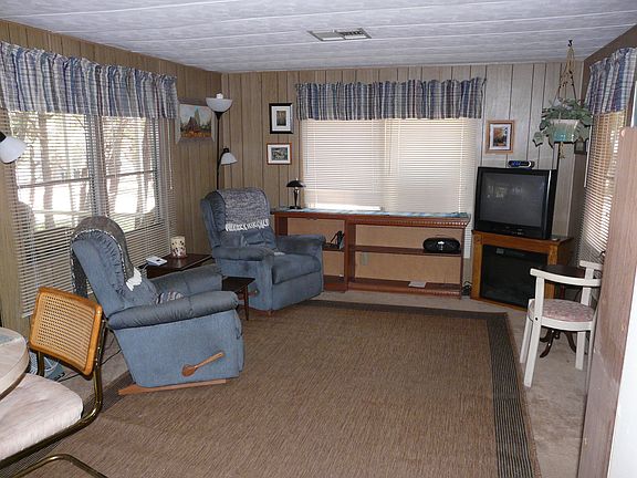 3rd image of 3489 Rainbow Lake Dr Spc 34