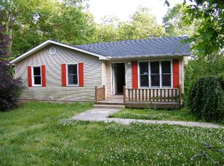 360 Estes Ridge Rd, Beattyville, KY 41311