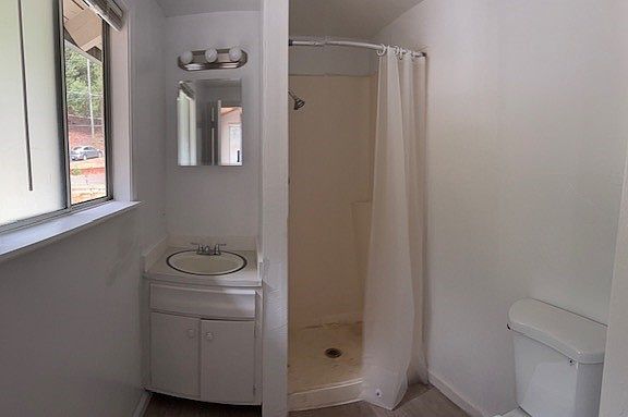 5th image of 26011 Otter Dr Unit B