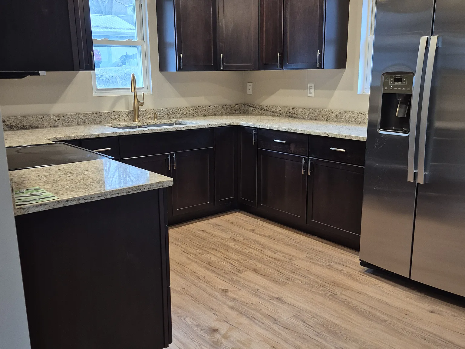 3 bed, 1000 sqft, $1,500 — Photo 3