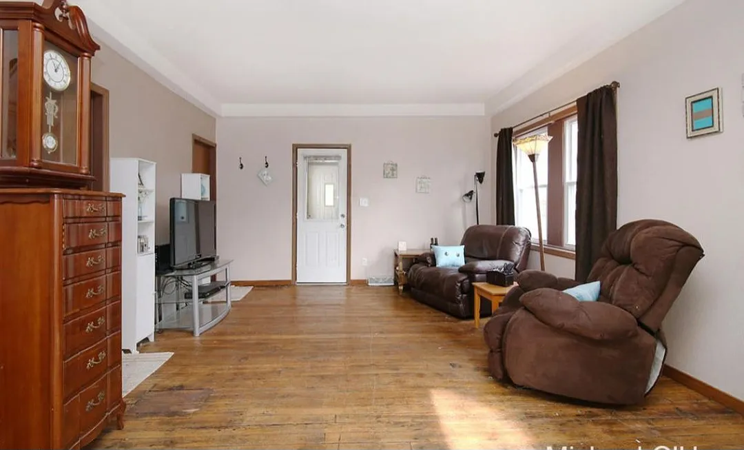 2 bed, 782 sqft, $1,520 — Photo 2