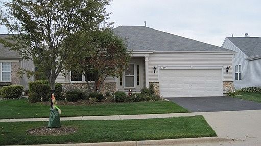 1st image of 2730 Wessex Dr