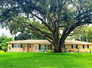 2810 Springdell Cir W, Valrico, FL 33596