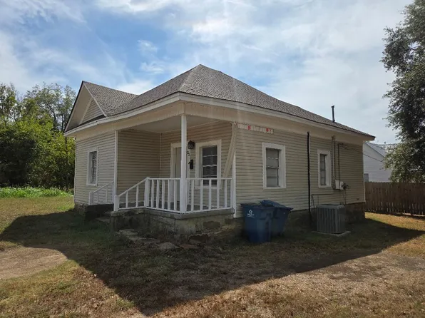 22 W Seneca Ave, McAlester, OK 74501