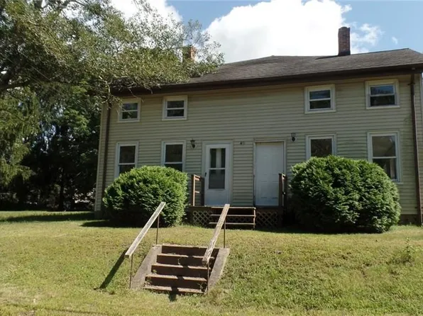 49 Laurel St, Ashaway, RI 02804