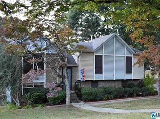 1916 Valley Run Dr, Birmingham, AL 35235