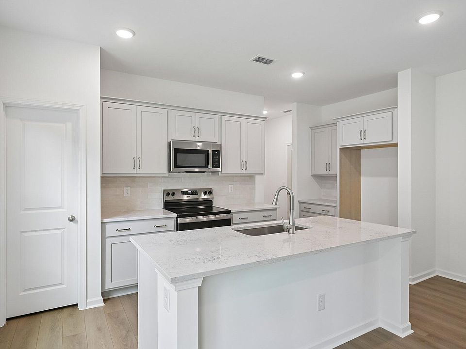 1st image of 11707 Salers Loop #20
