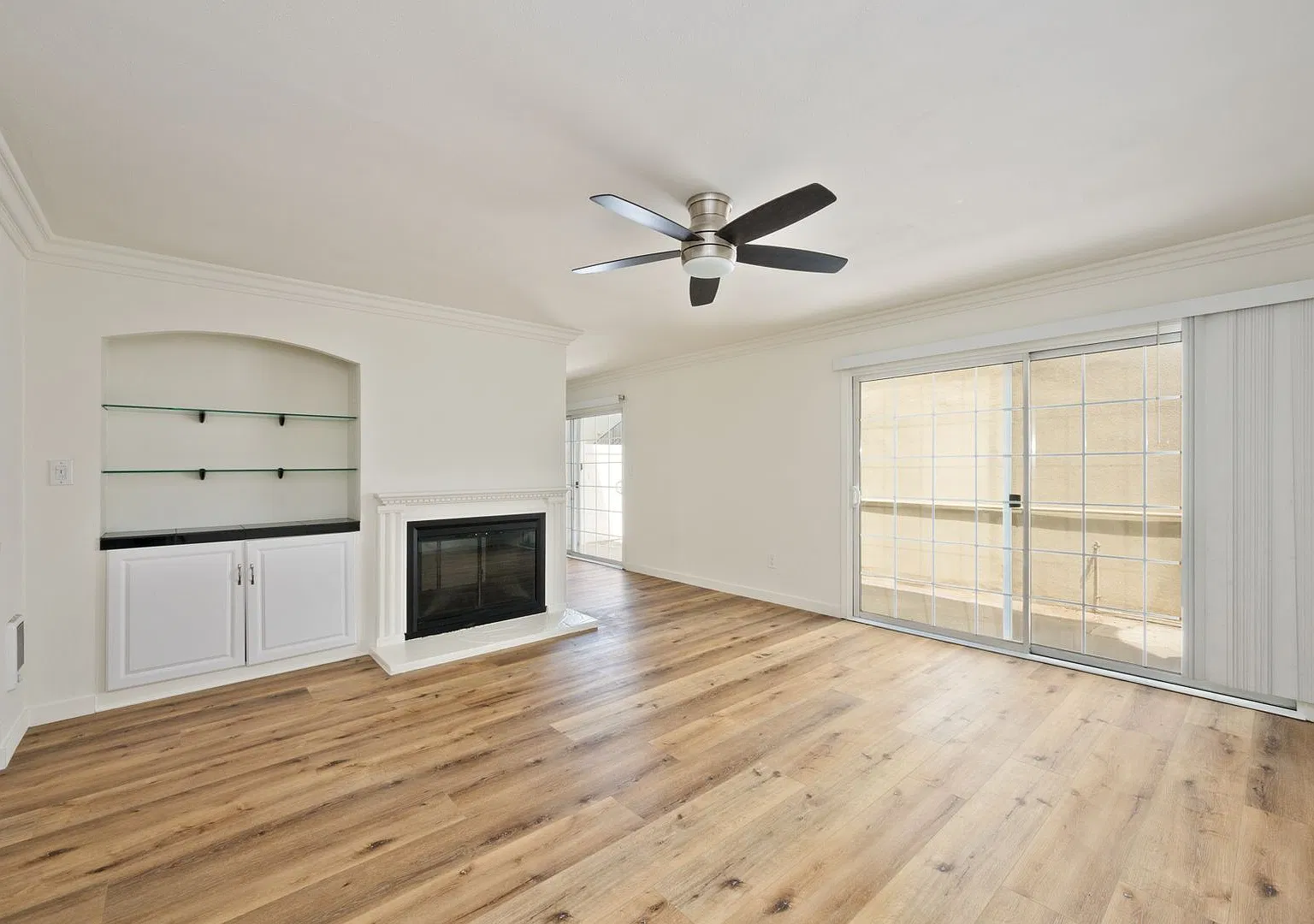 1223 Beryl — Photo 4