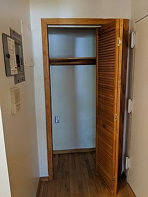 4th image of 320 Franklin Ave APT 3