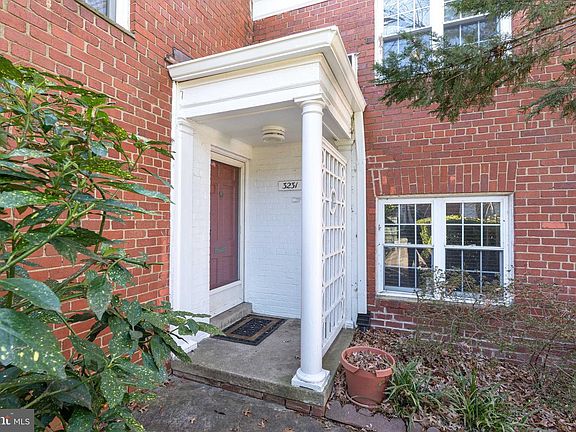 2nd image of 3231 Martha Custis Dr #849