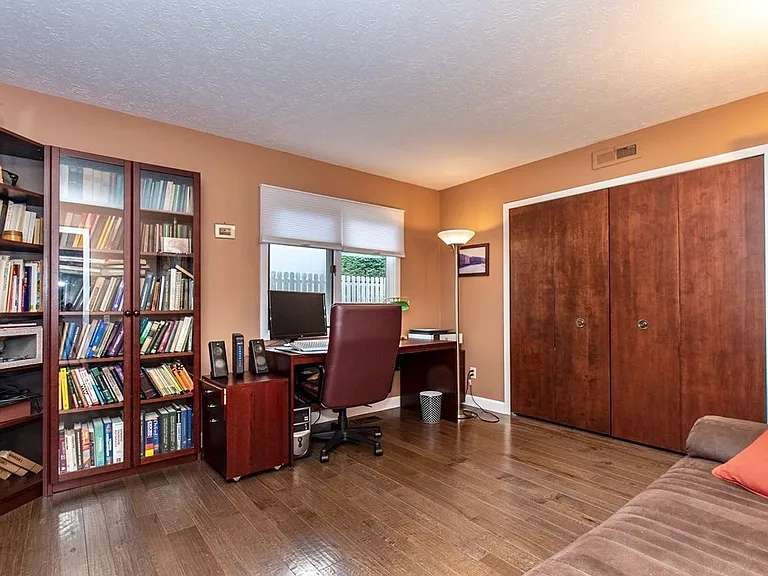 25441 Halburton Rd — Photo 12