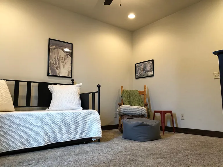 118 Gloria Ct — Photo 28