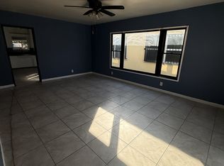 9226 California Ave #B, South Gate, CA 90280