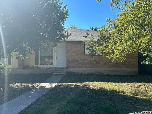 1554 Pams Path, New Braunfels, TX 78130