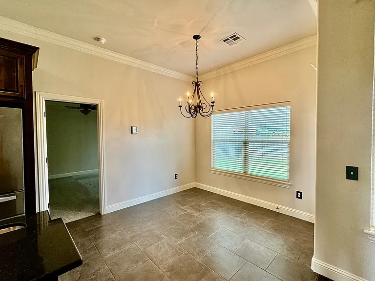 17225 Ridgewood Dr — Photo 35
