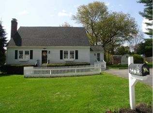 7 Newhall Ln, Newburyport, MA 01950