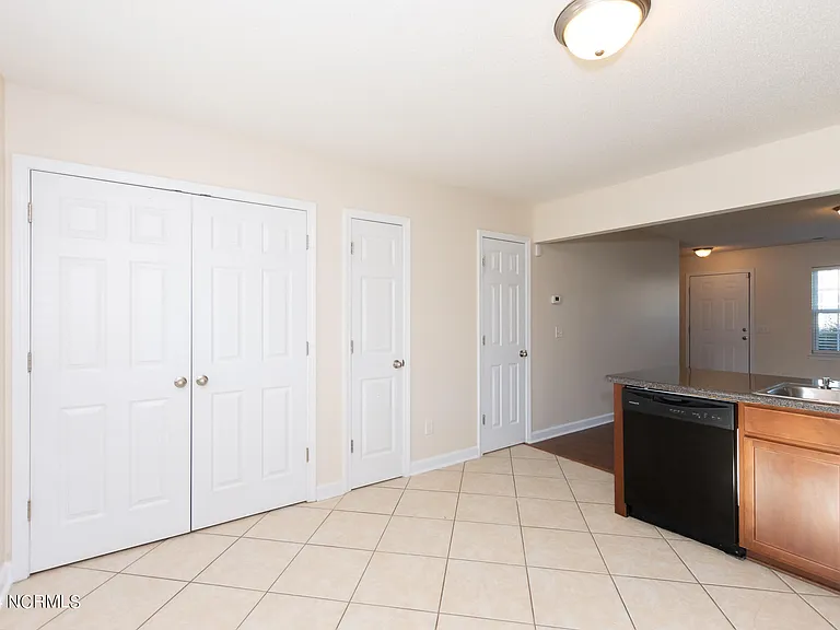 202 Lanieve Ct #5 — Photo 4