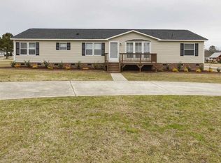 17 Hearth Ln, Smithfield, NC 27577