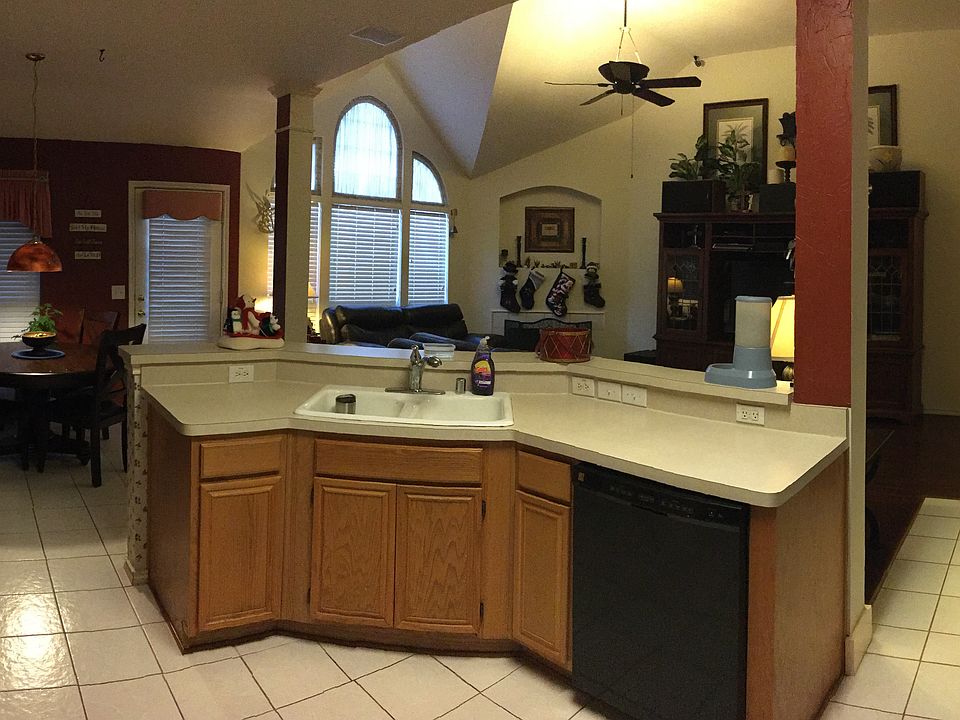 303 Double Oak Ln, Lake Dallas, TX 75065 Zillow