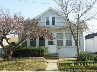 1311 Pulaski St, Peru, IL 61354